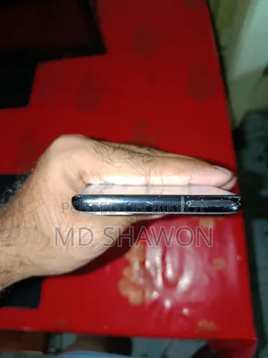 স্যামসাং গ্যালাক্সি এস২০+ ৫জি ১২৮ জিবি সাদা