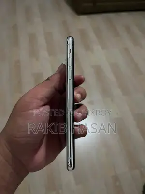 Apple iPhone X 64 GB White