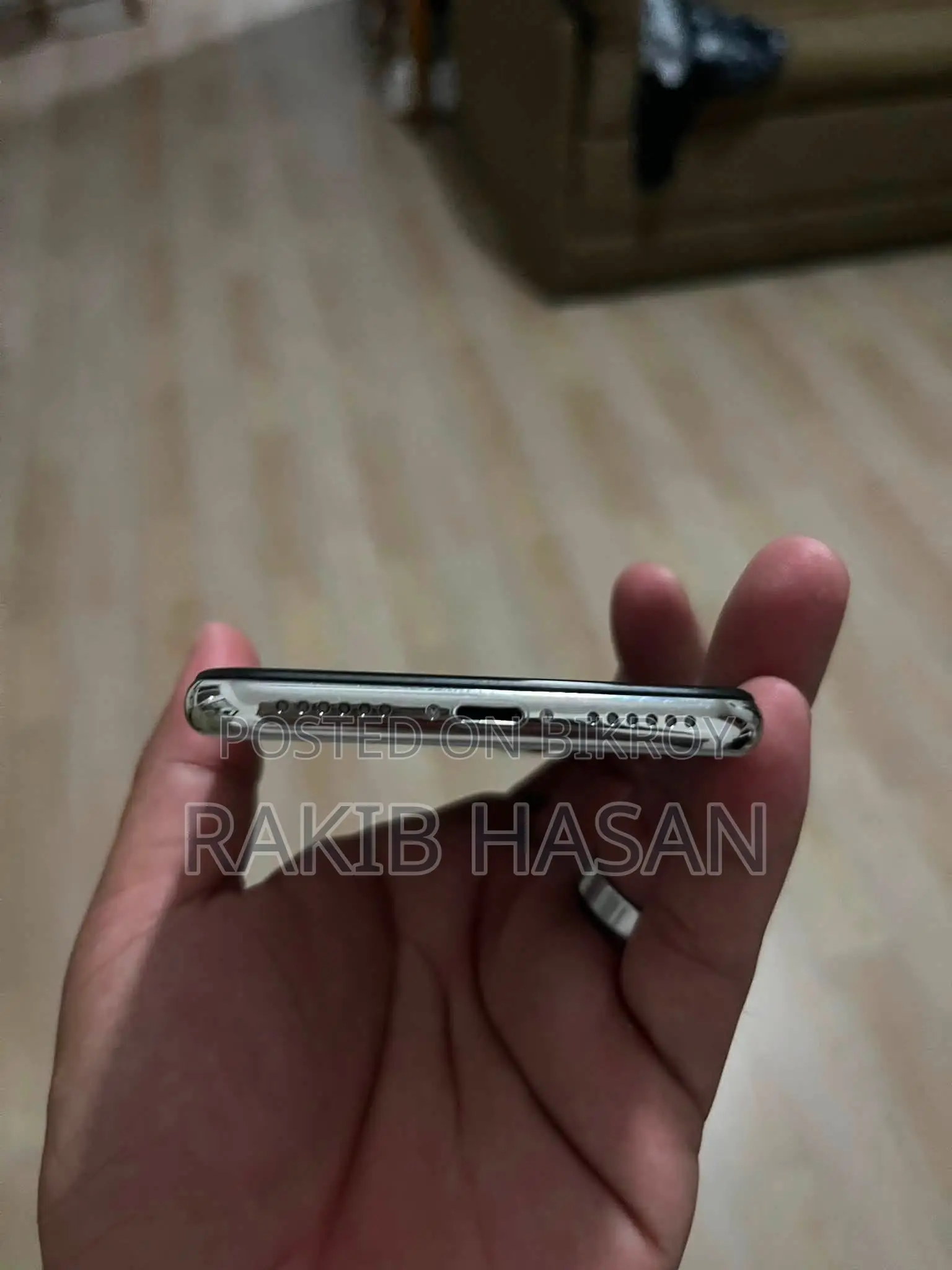 Apple iPhone X 64 GB White