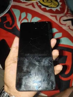 Vivo Y18 128 GB Black