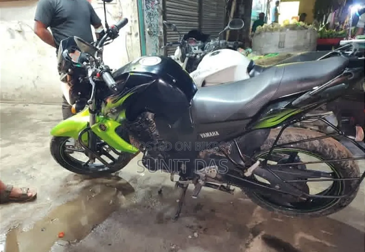 Yamaha FZ 2018 Green