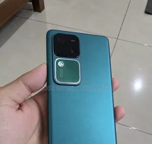 Vivo 128 GB Blue