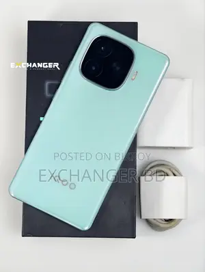 আইকিউওও ২৫৬ জিবি নীল