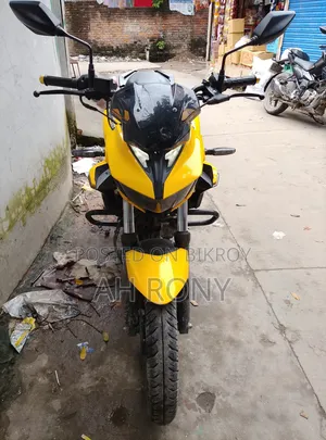 Hero Xtreme 125R 2025 Yellow