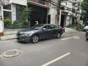 Honda Accord 2.0 Sedan Automatic 2012 Silver