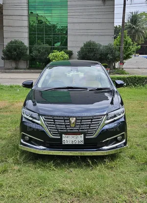 Toyota Premio 2017