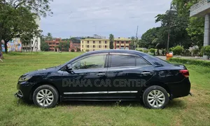 Toyota Premio 2017