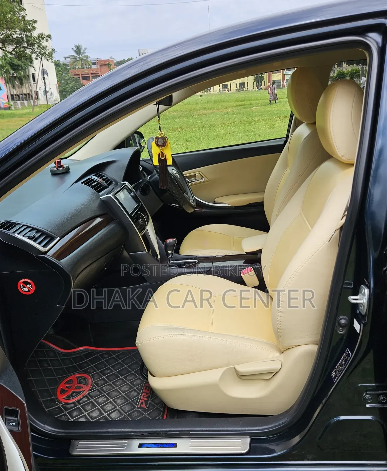 Toyota Premio 2017