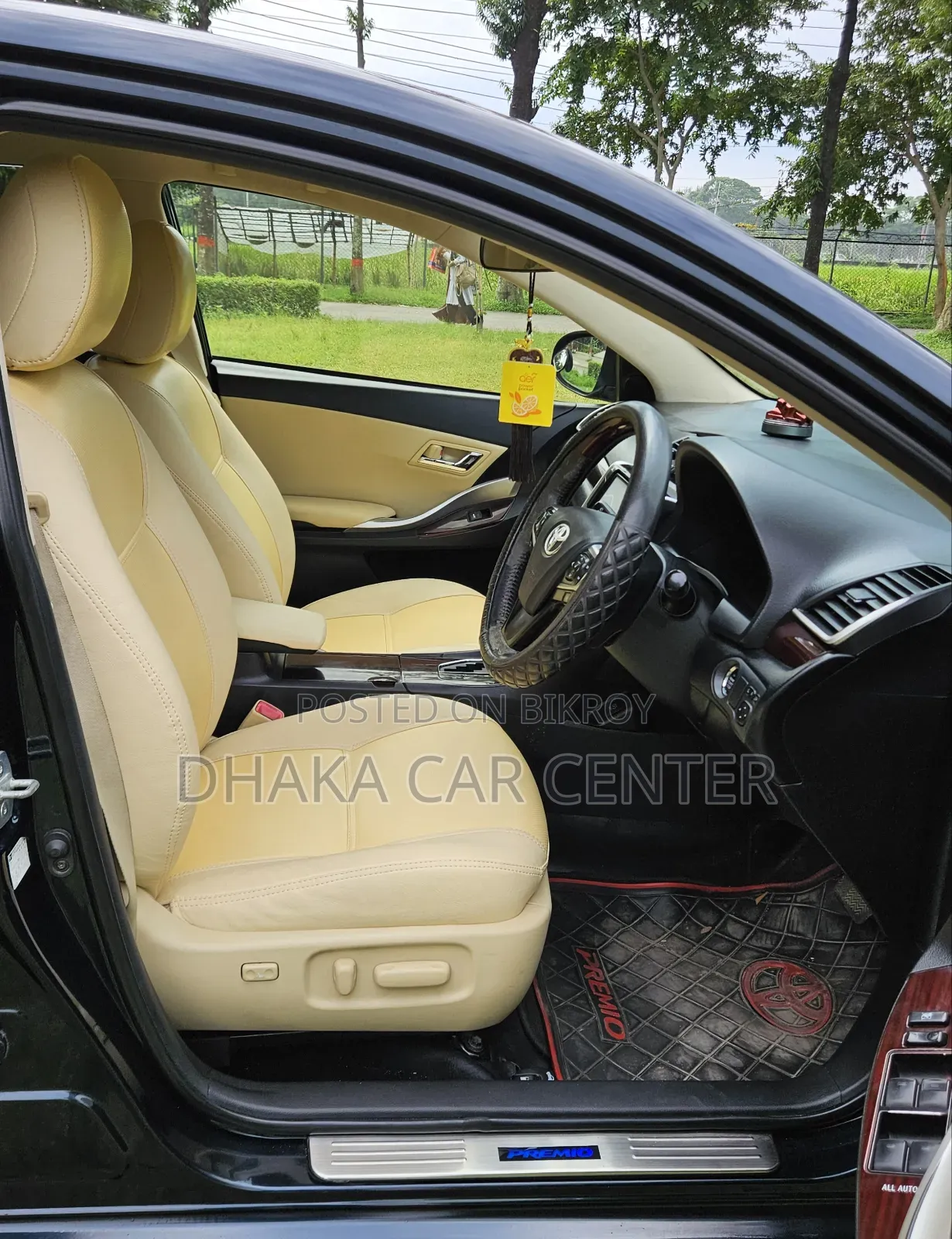 Toyota Premio 2017
