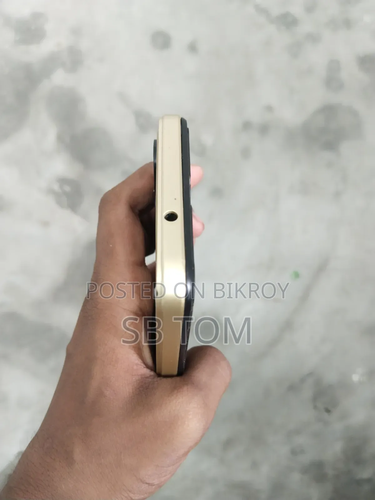 New Oukitel Black Bull P2 8 GB Rose Gold