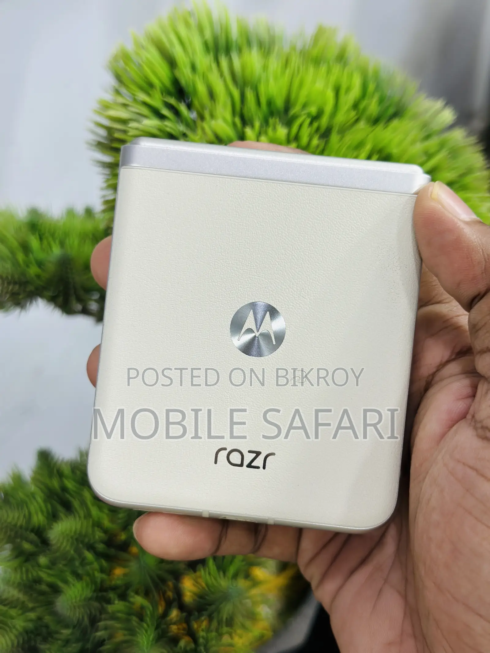Motorola Razr 40s 256 GB White