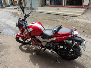 টিভিএস আপাচি ১৬০ ৪ভি ২০২০ লাল