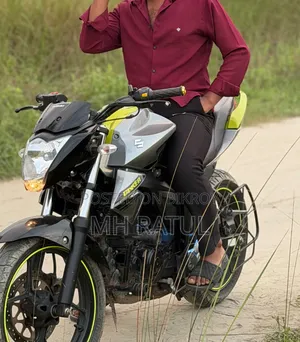 Suzuki Gixxer 2025 Silver