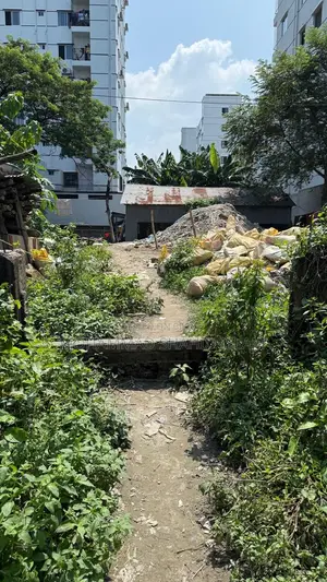 3bdrm Block of Flats in আফতাব নগরে কর্নার, Aftab Nagar for sale