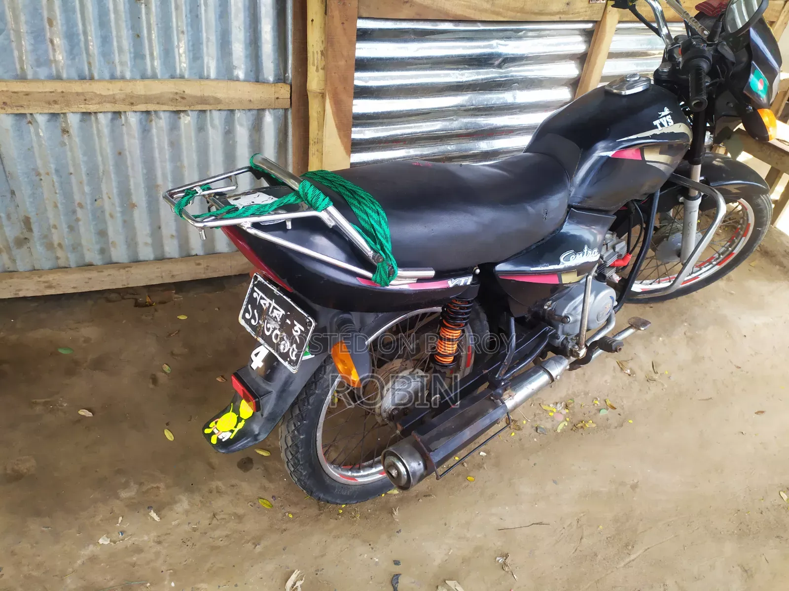 TVS 2010 Black
