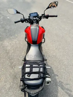 TVS Raider 125 2022 Red