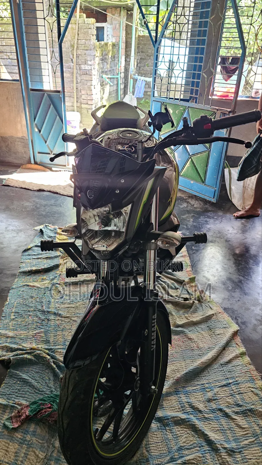 Yamaha FZS V2 2026 Gray