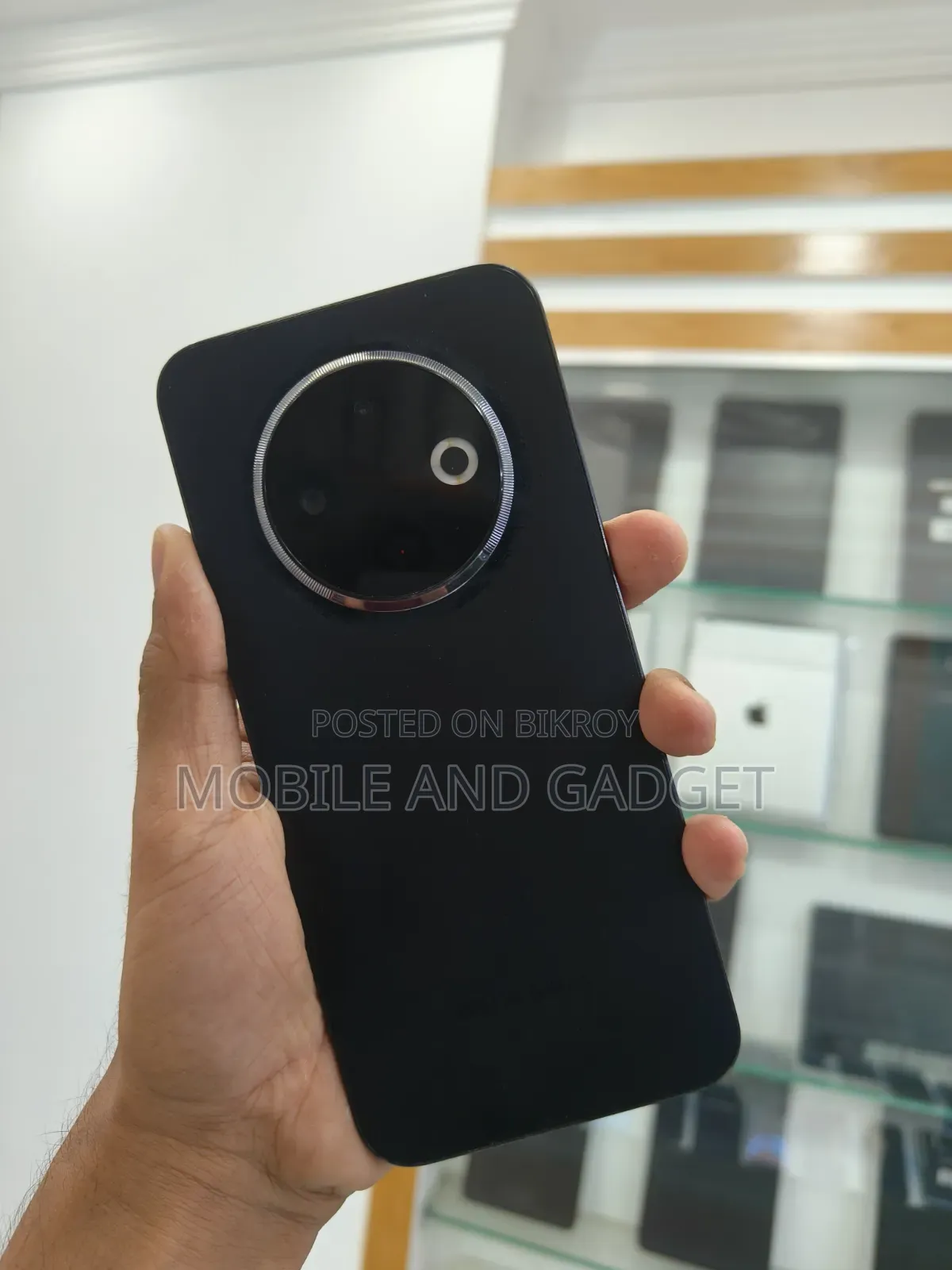 টেকনো স্পার্ক ৩০সি ১২৮ জিবি ব্ল্যাক