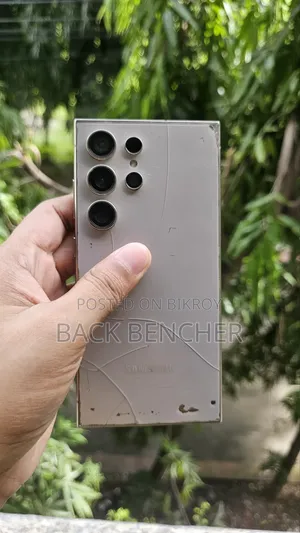 স্যামসাং গ্যালাক্সি এস২৪ আল্ট্রা ২৫৬ জিবি গ্রাফাইট