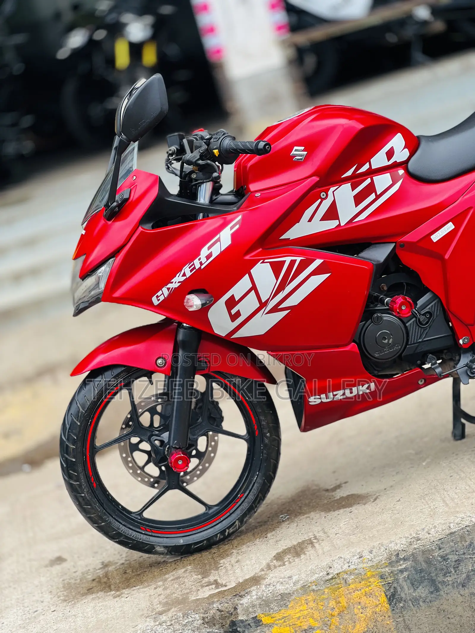 Suzuki Gixxer SF 2022 Red