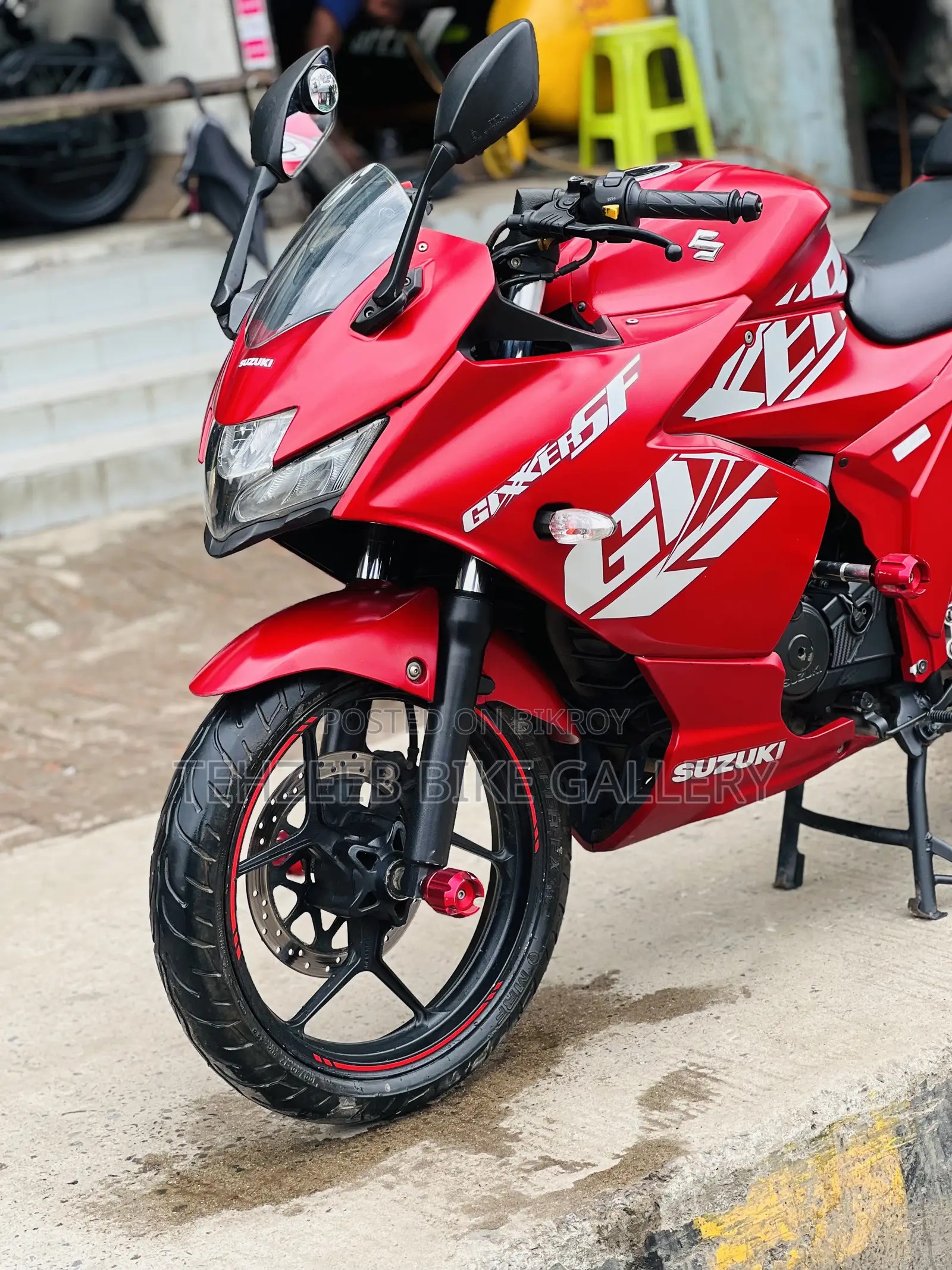 Suzuki Gixxer SF 2022 Red