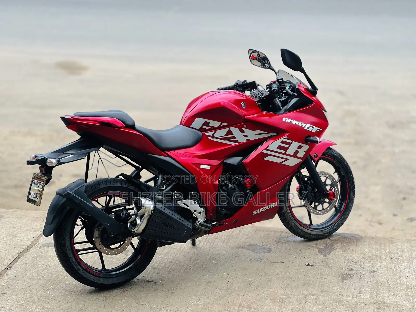 Suzuki Gixxer SF 2022 Red
