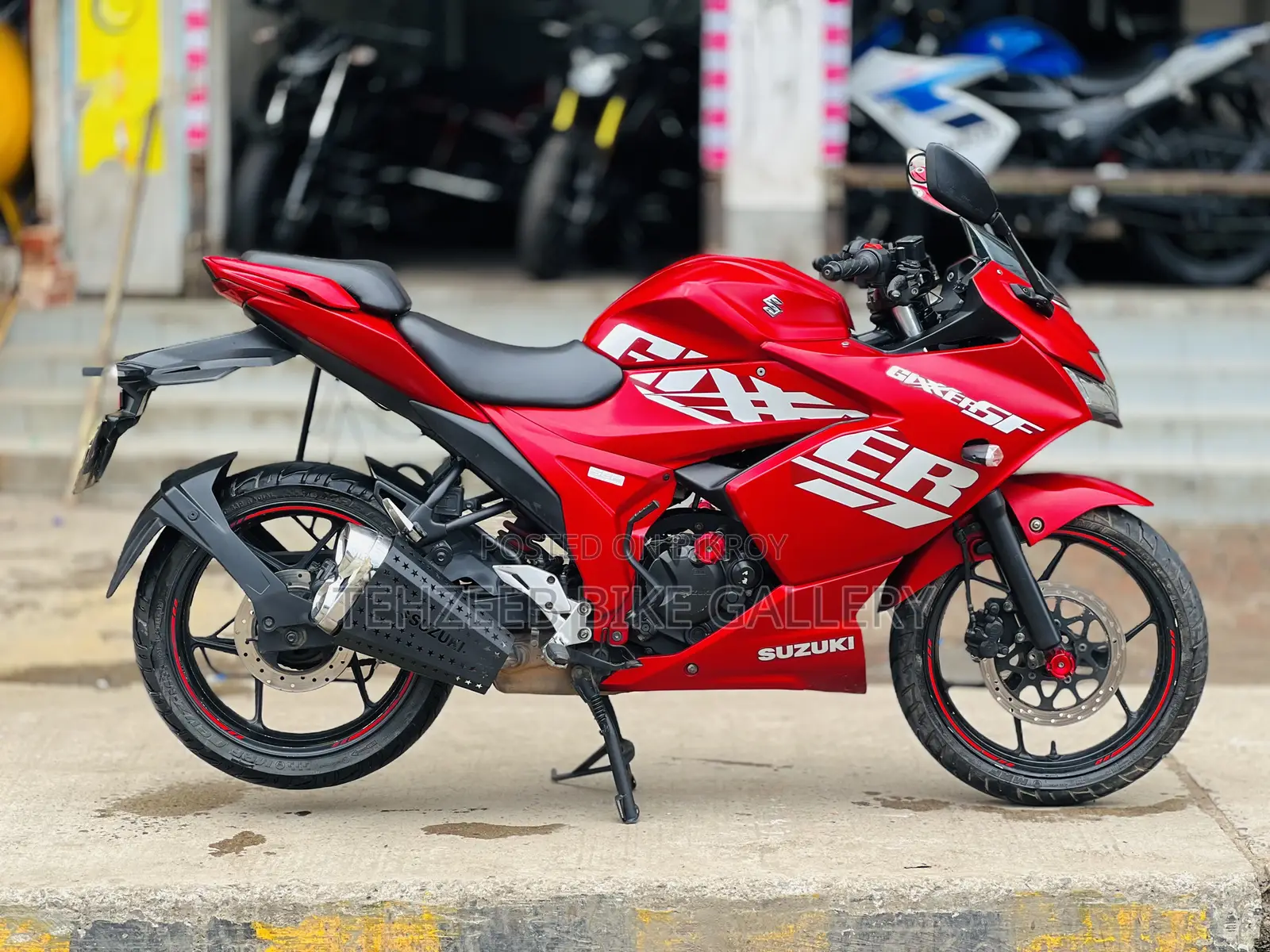 Suzuki Gixxer SF 2022 Red