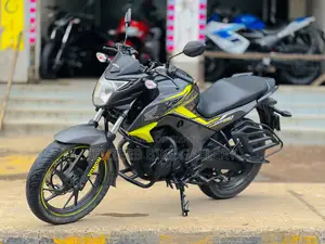 Honda Hornet 2019 Gray