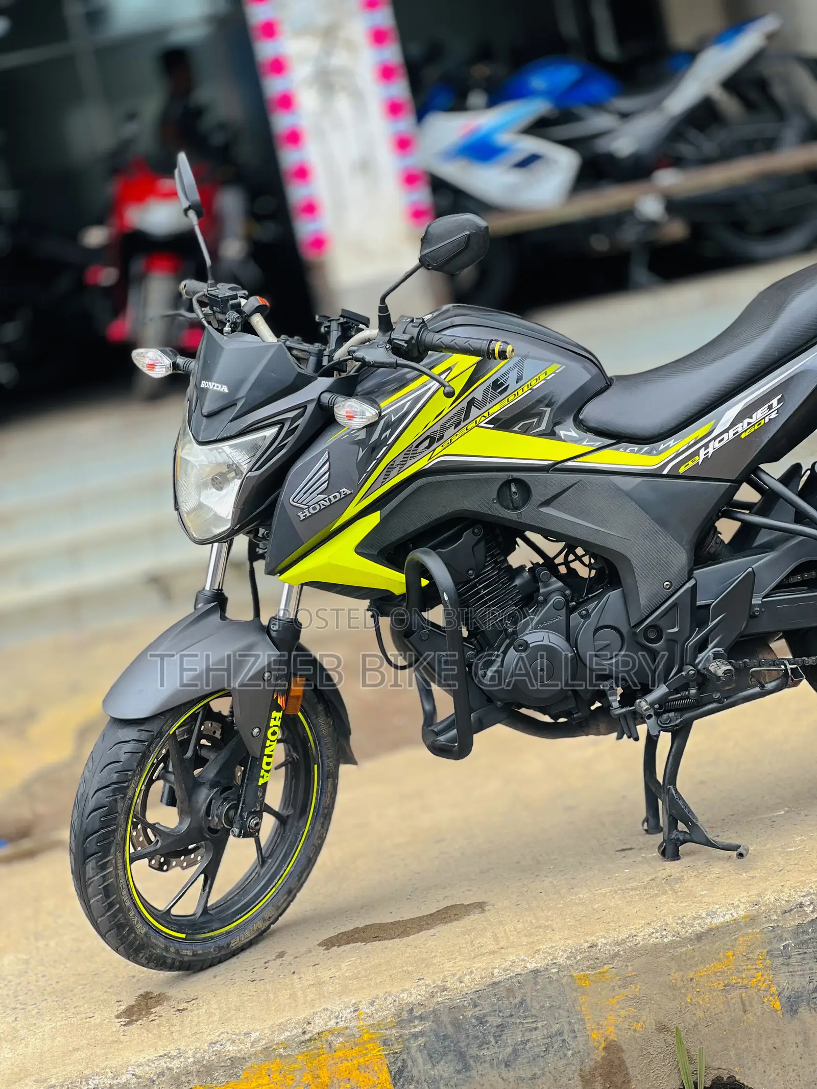 Honda Hornet 2019 Gray