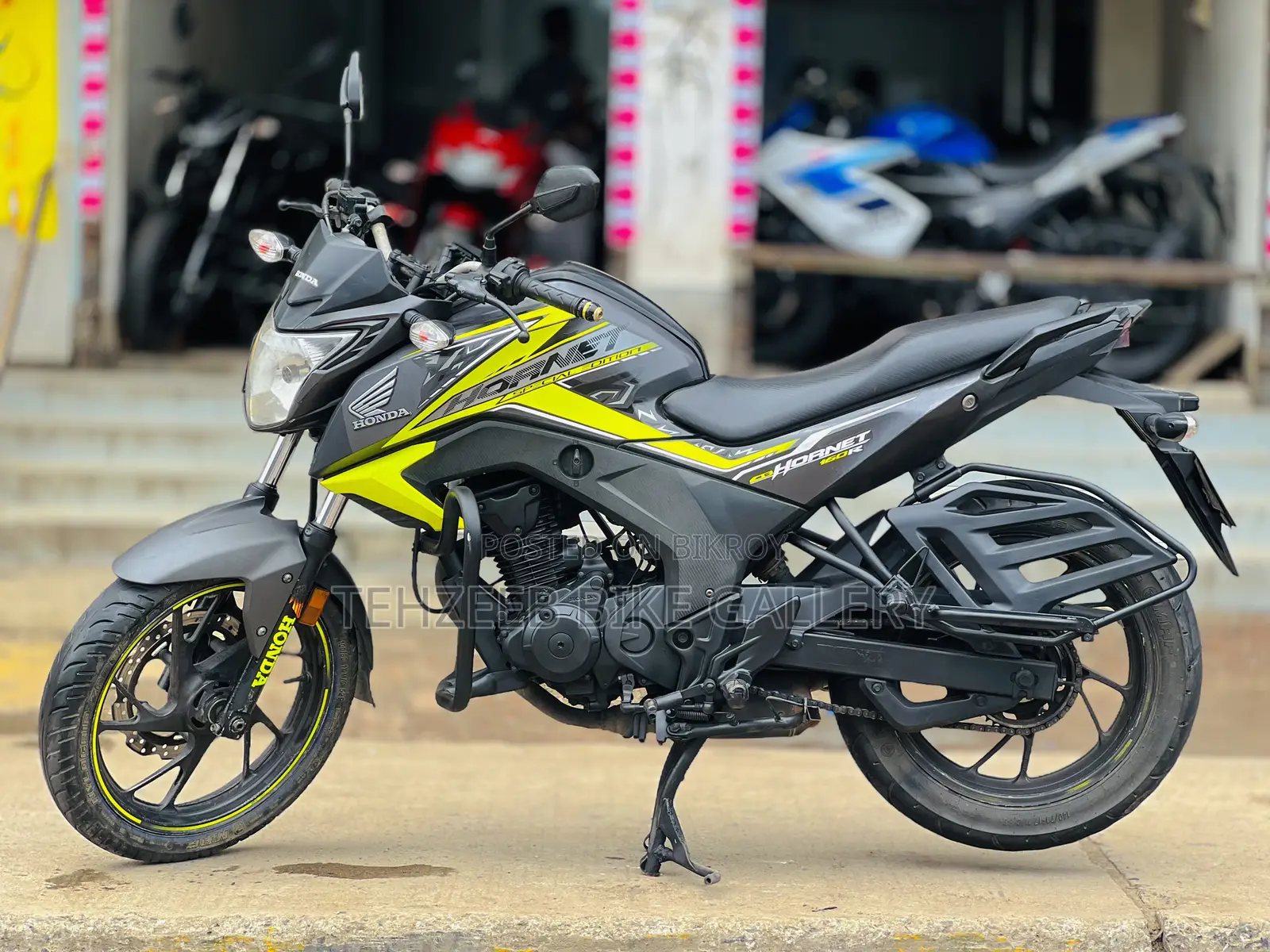Honda Hornet 2019 Gray