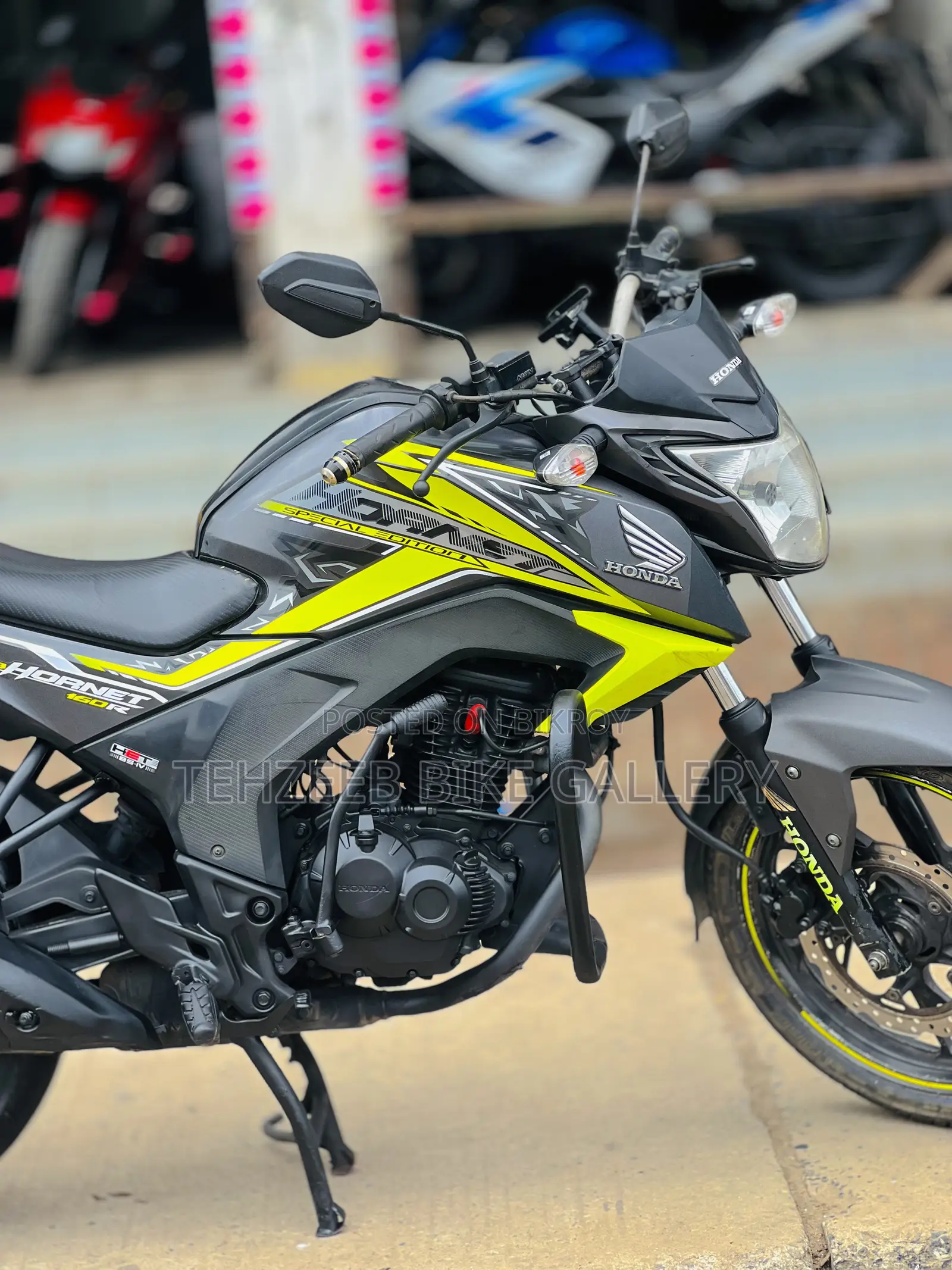 Honda Hornet 2019 Gray