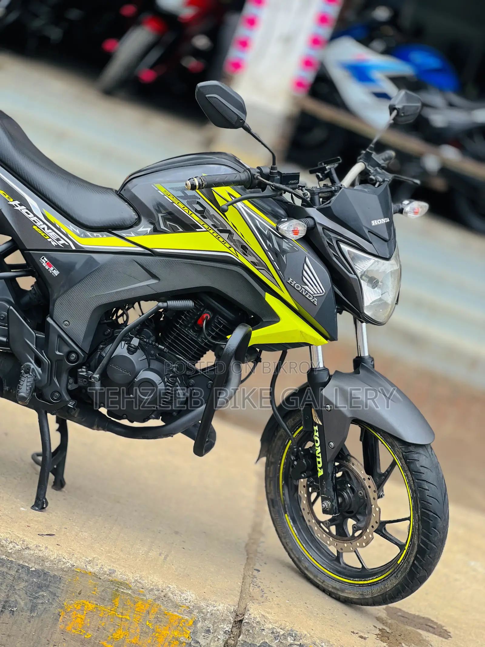 Honda Hornet 2019 Gray