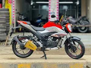 Suzuki Gixxer 2024 Orange
