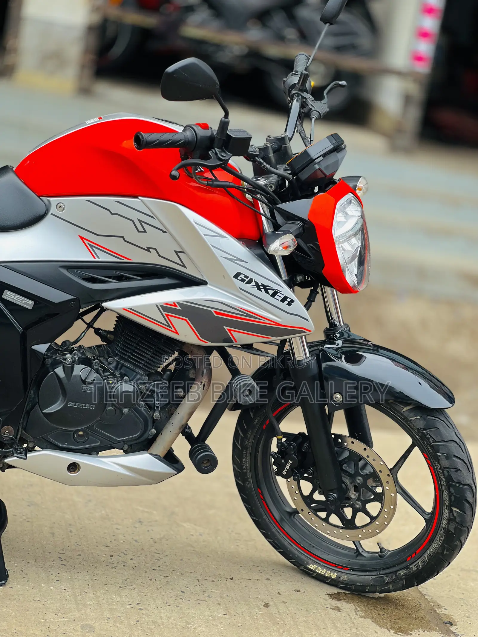 Suzuki Gixxer 2024 Orange