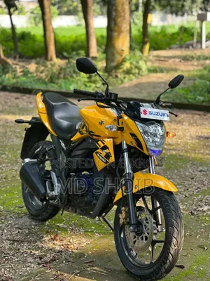 নতুন সুজুকি জিক্সার ২০২৫ হলুদ