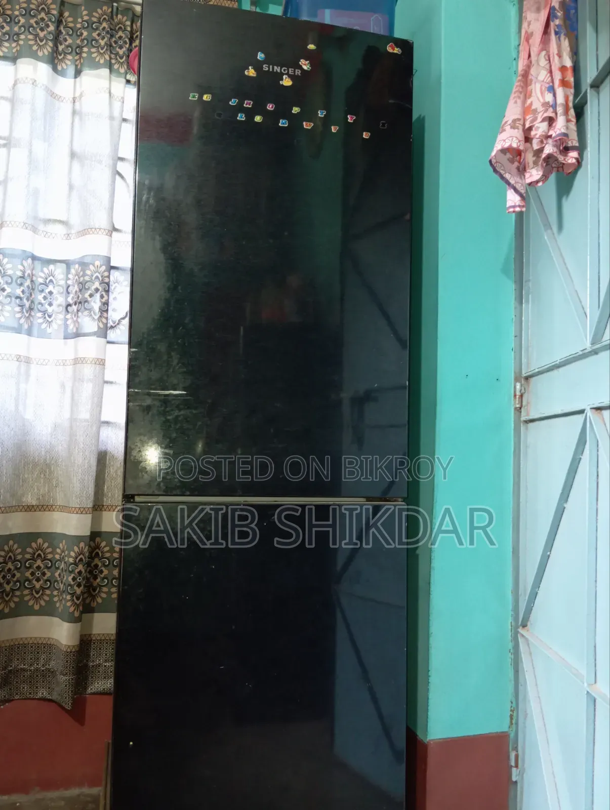 একটি ফ্রিজ বিক্রি হবে সবকিছু ওকে করা শুধু নিবেন আর ব্যবহার করবেনে