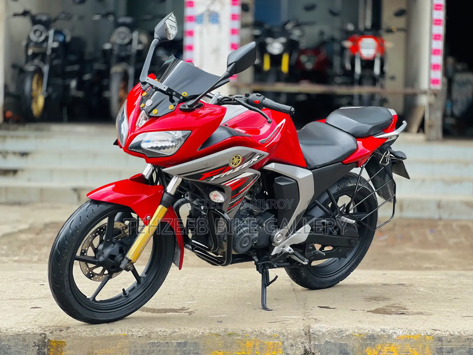 Yamaha Fazer FI V2 2018 Red