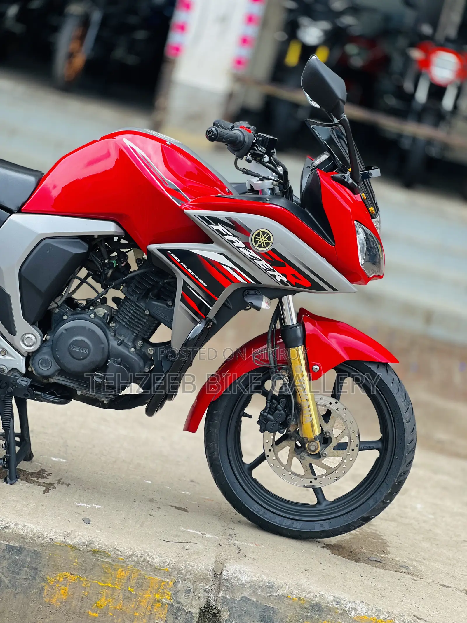 Yamaha Fazer FI V2 2018 Red
