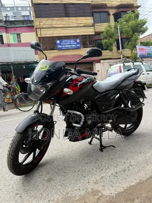 Bajaj Pulsar 150 2022 Black