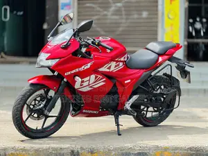 সুজুকি জিক্সার এসএফ ২০২২ লাল