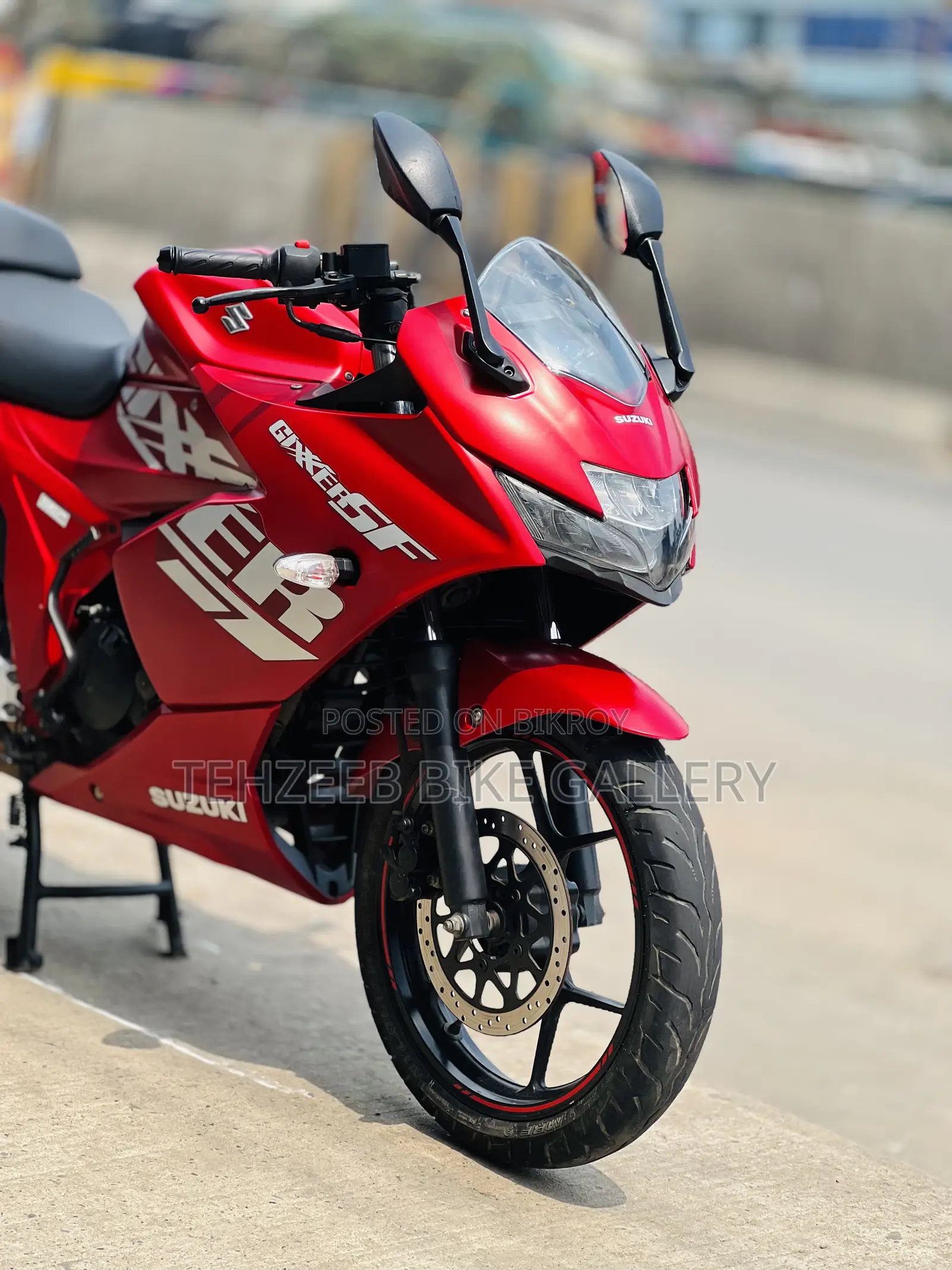 সুজুকি জিক্সার এসএফ ২০২২ লাল