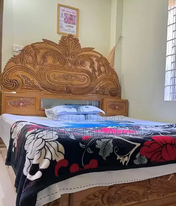 Bed Sell 6 by 7 Feet