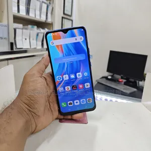 টেকনো স্পার্ক ৬ এয়ার ৬৪ জিবি ব্ল্যাক