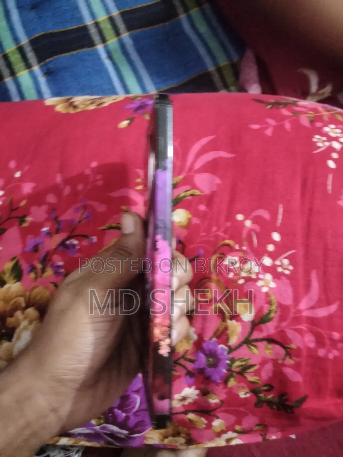 ওপ্পো রেনো ১২ ৫জি ২৫৬ জিবি গোল্ড