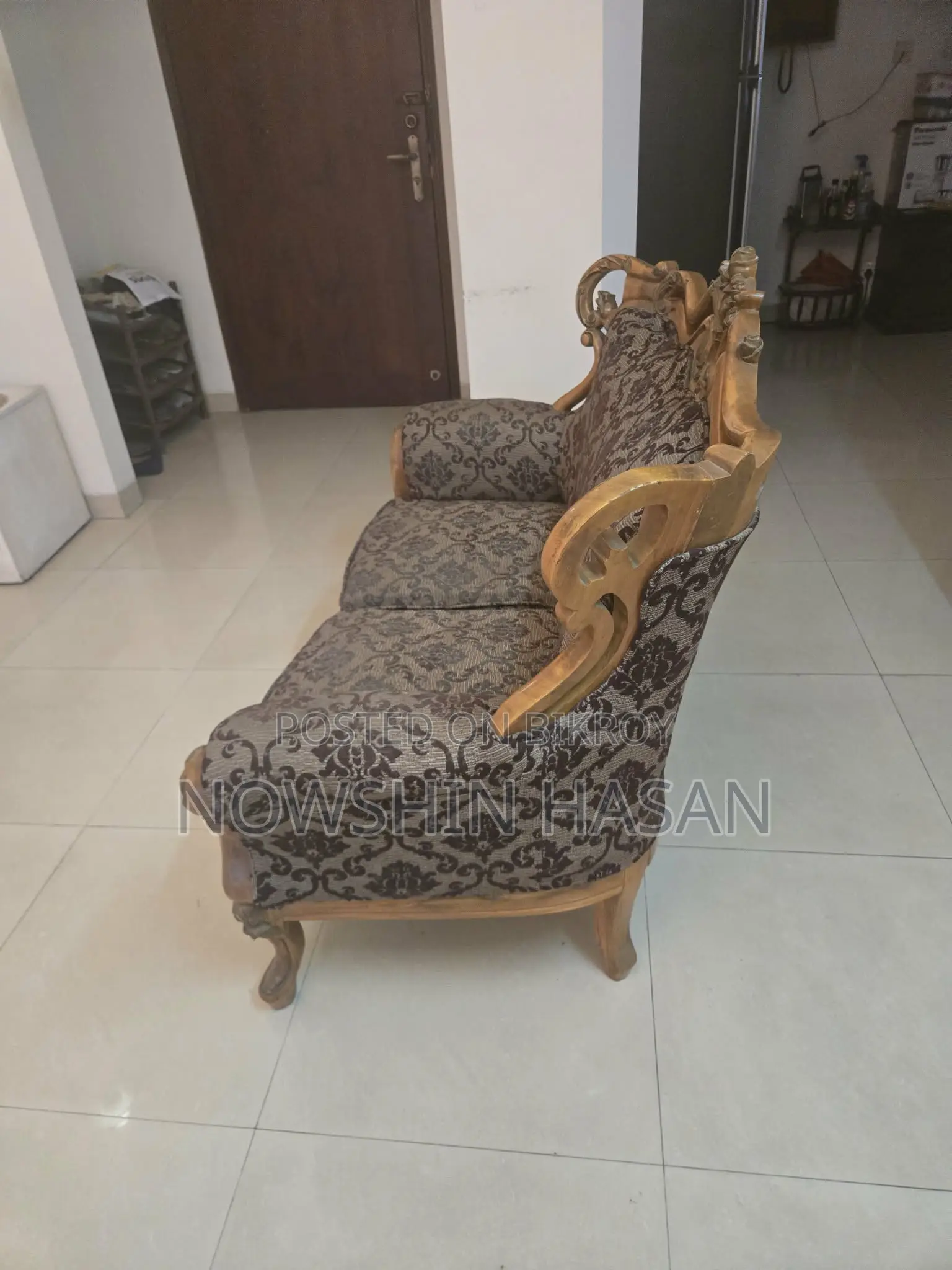 Sofa Set With Beautiful Design Made of Akashi Wood-Slightly Negotiable