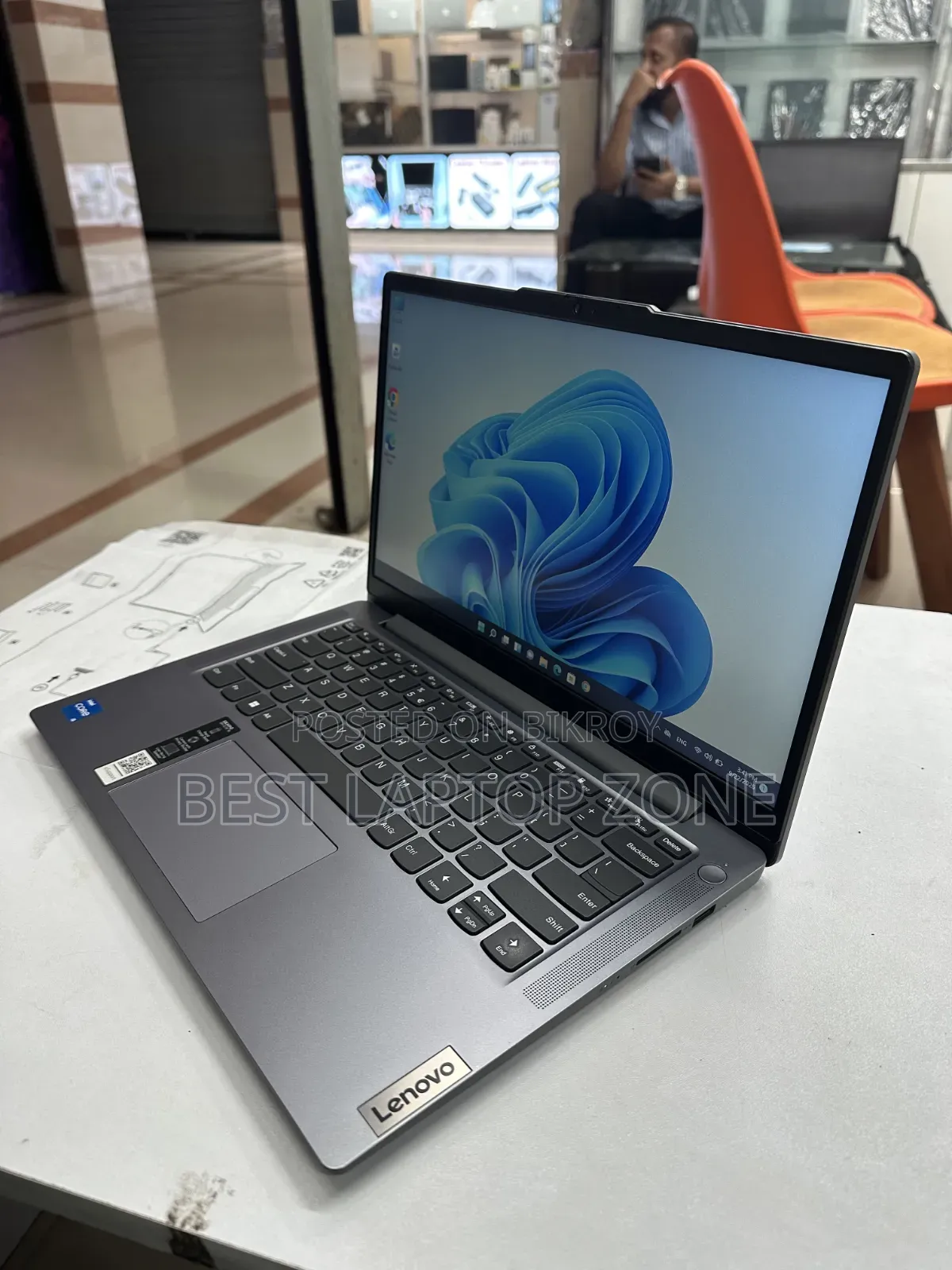 Laptop Lenovo 16GB Intel Core i5 SSD 512GB