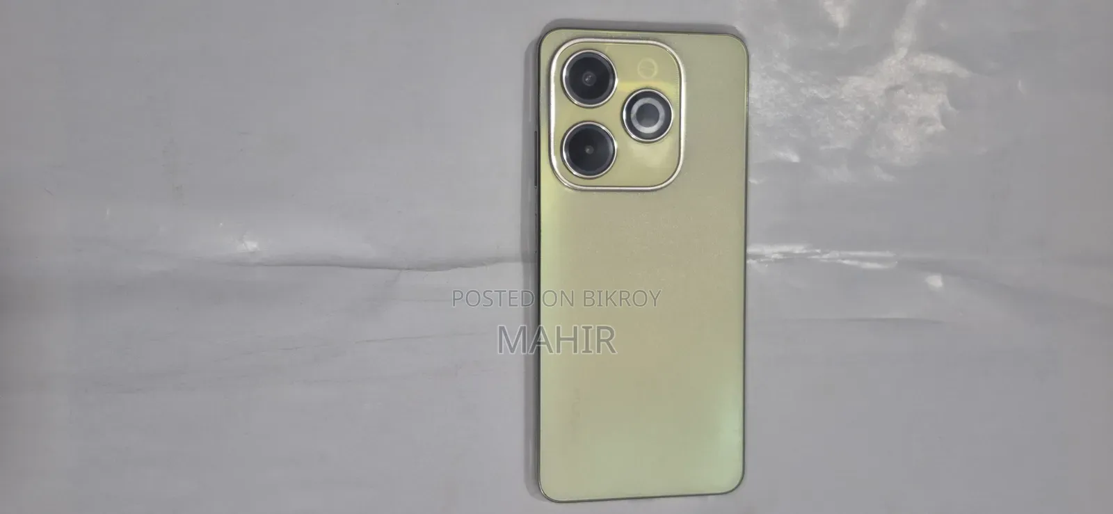 ইনফিনিক্স হট ৪০আই ১২৮ জিবি গোল্ড