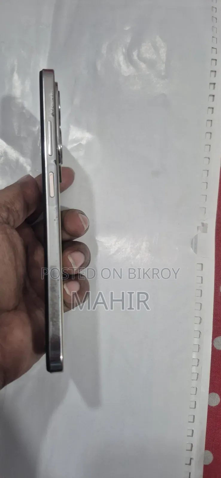ইনফিনিক্স হট ৪০আই ১২৮ জিবি গোল্ড