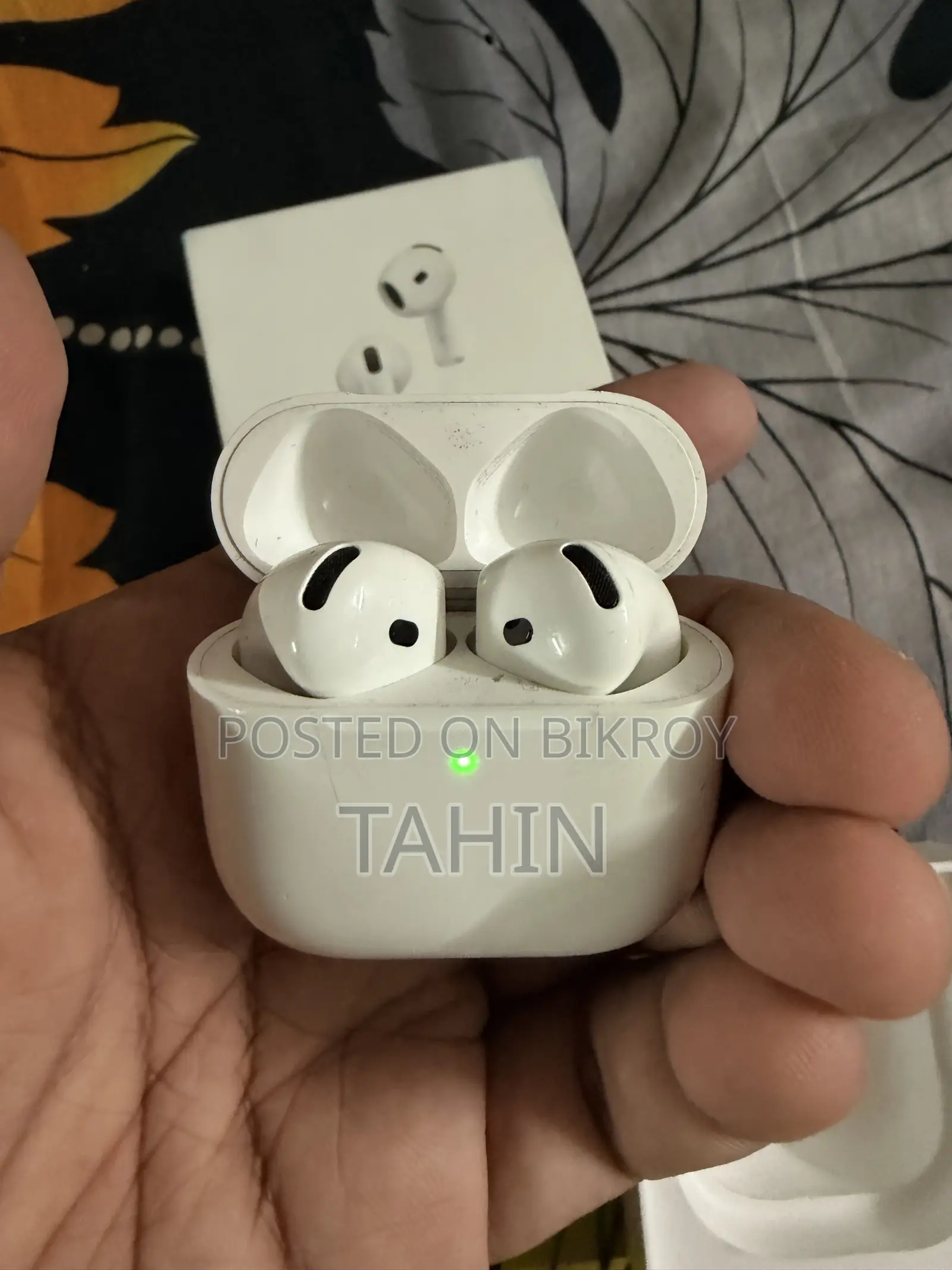 Orginal With Box Airpords 4 ANC Used but Still New