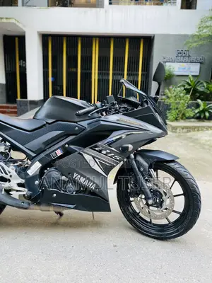 Yamaha R15 V3 2023 Black